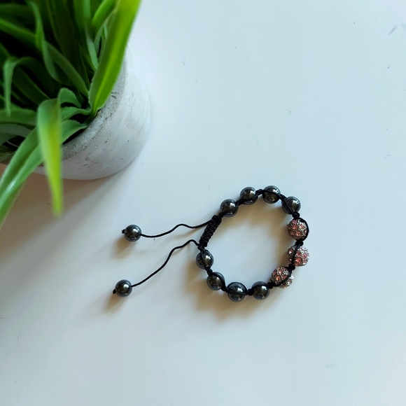 Pull String Bracelet - Picture 2 of 3